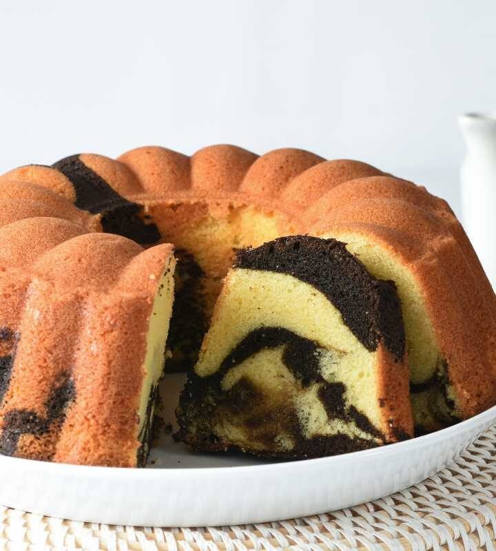 Bolo Mármore Simples