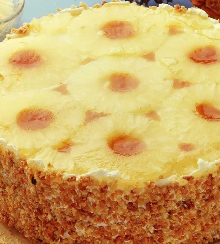Bolo de AbacaxiBolo de Abacaxi