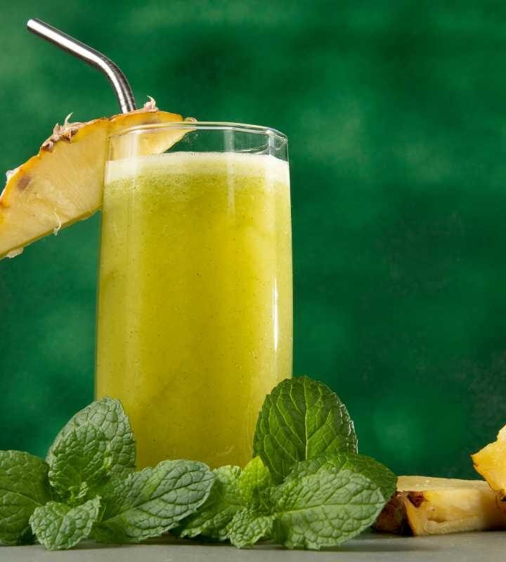 Suco Natural de Abacaxi com Hortelã
