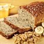 Bolo de banana e avelã fit