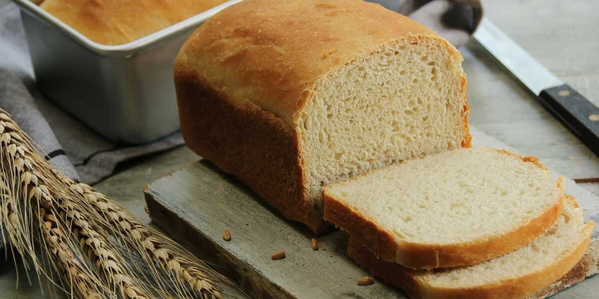 Pão caseiro bata tudo no liquidificador e pronto