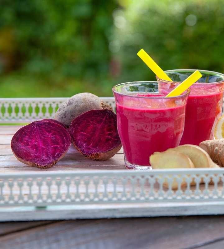 Suco de beterraba com limão