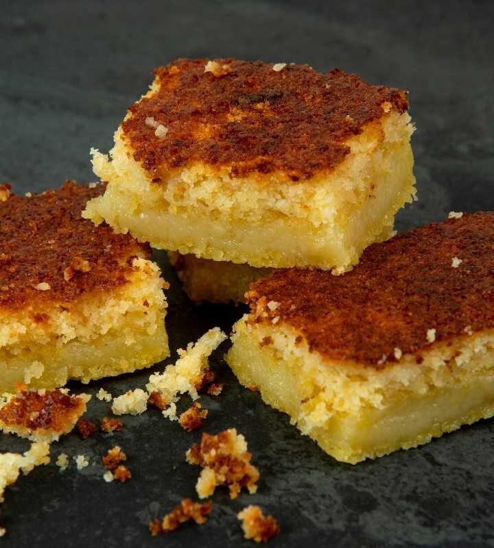 Bolo de fubá cremoso sem leite